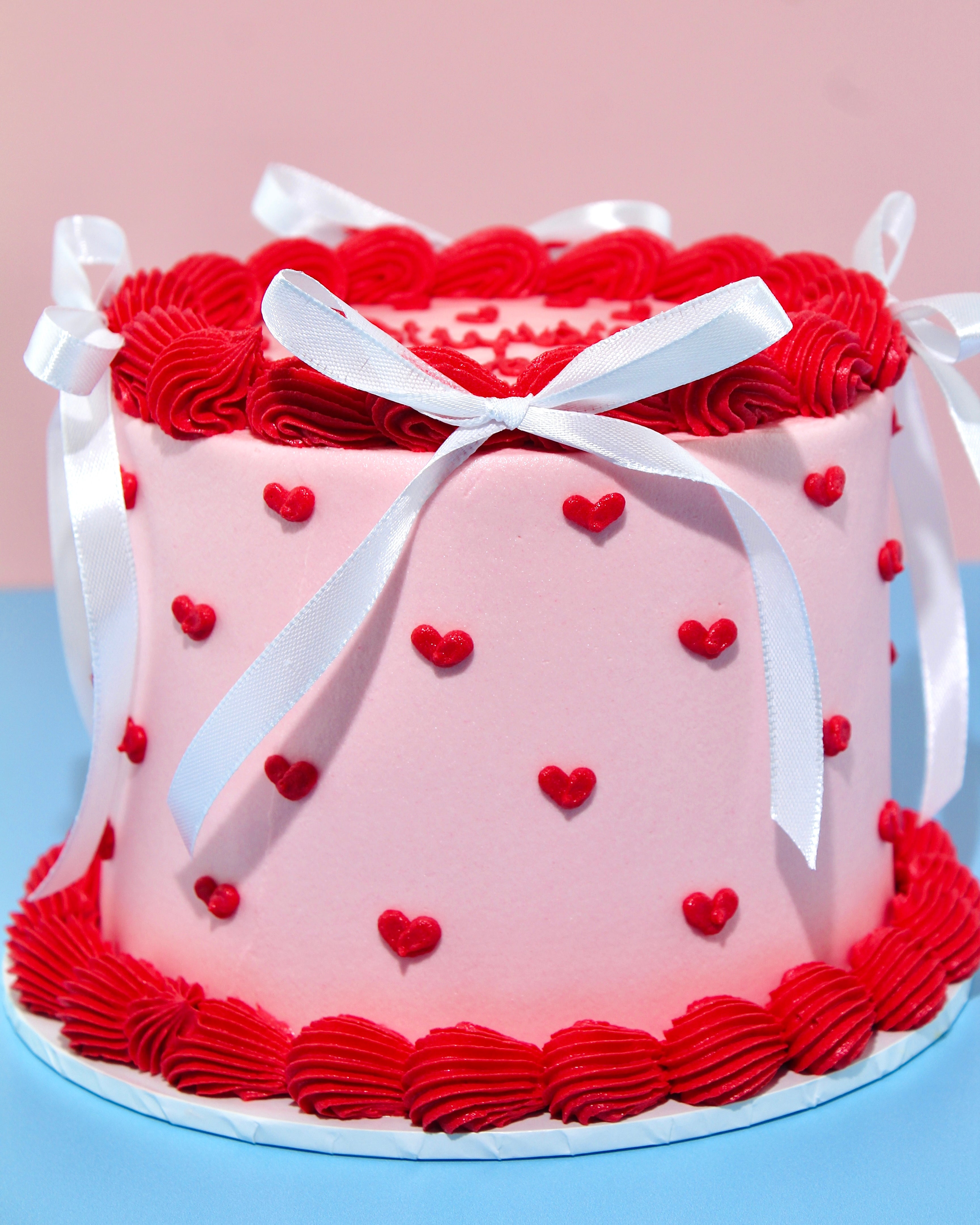 Cutie Cake Of Hearts