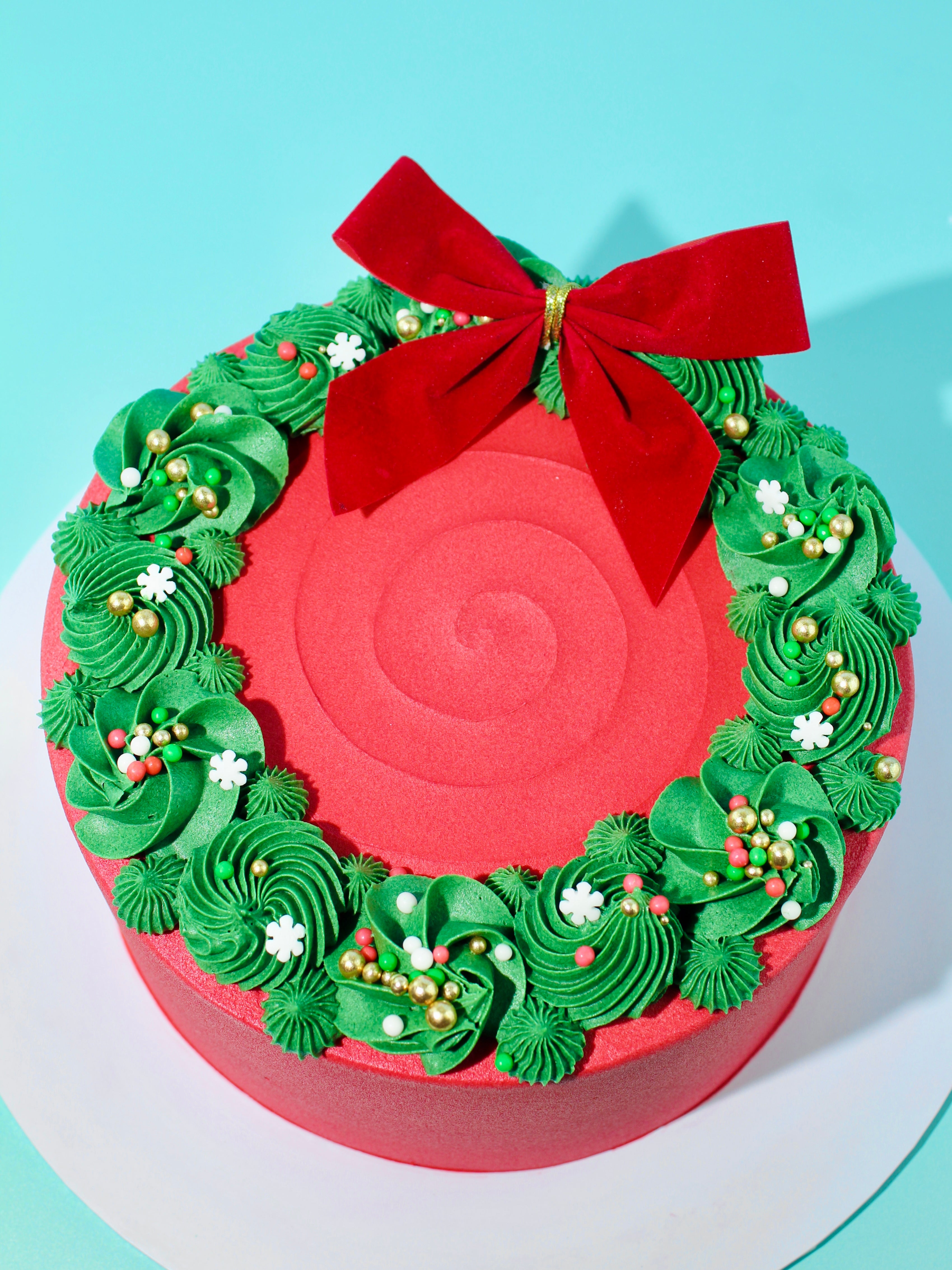 Christmas Wreath Cake