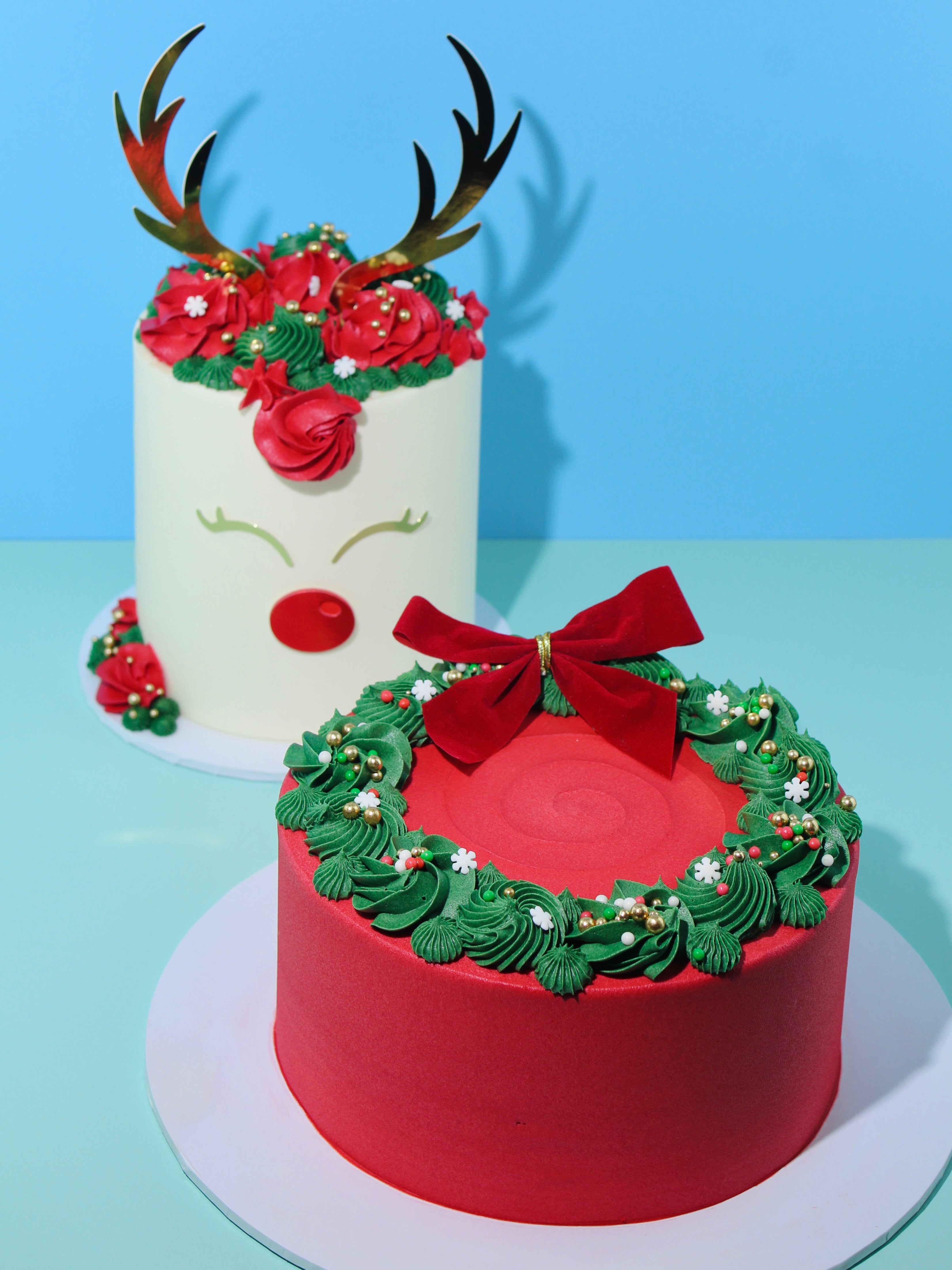 Christmas Wreath Cake