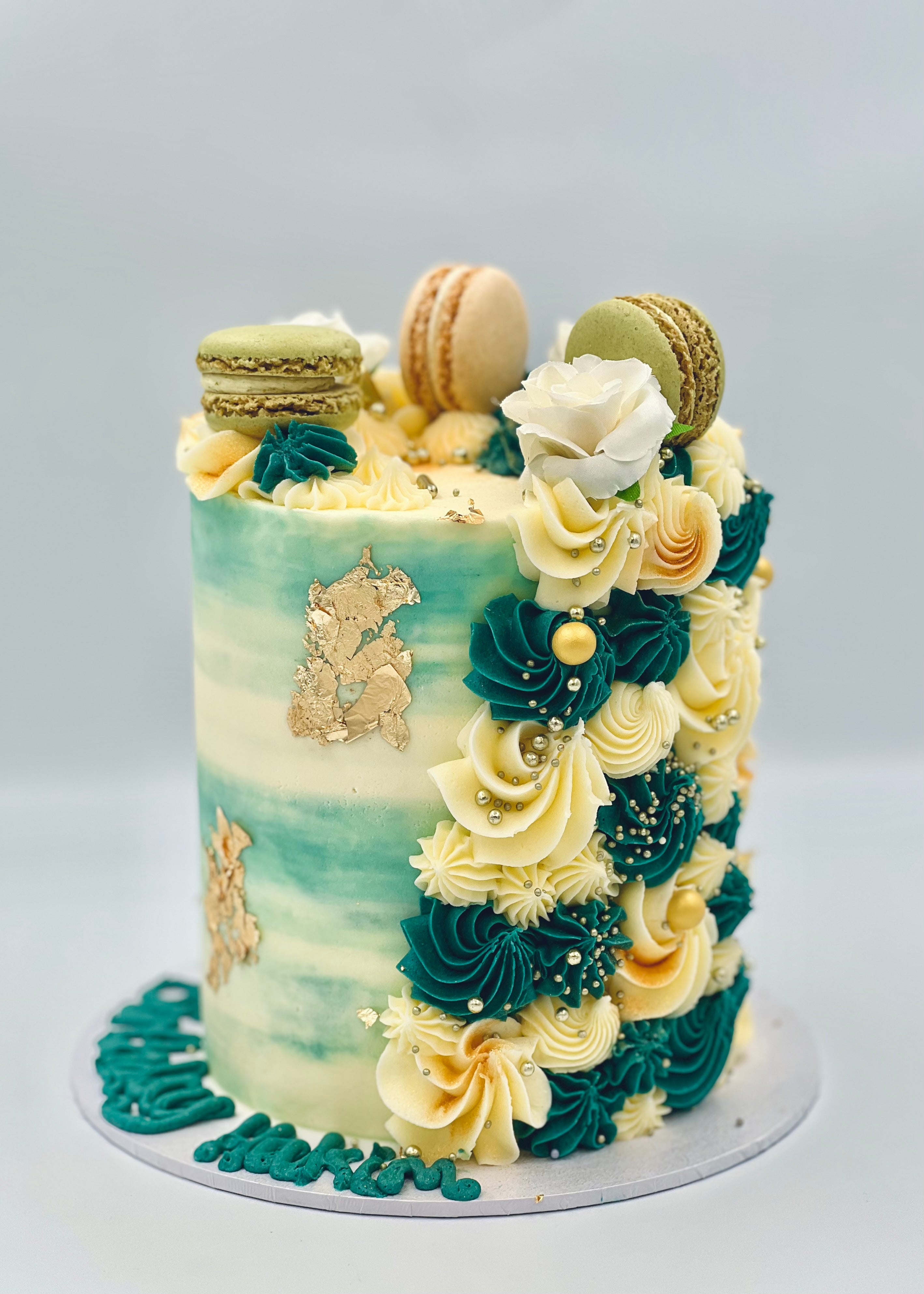 50 Wedding Cake Ideas for 2022 : Elegant Cake with Dark Roses