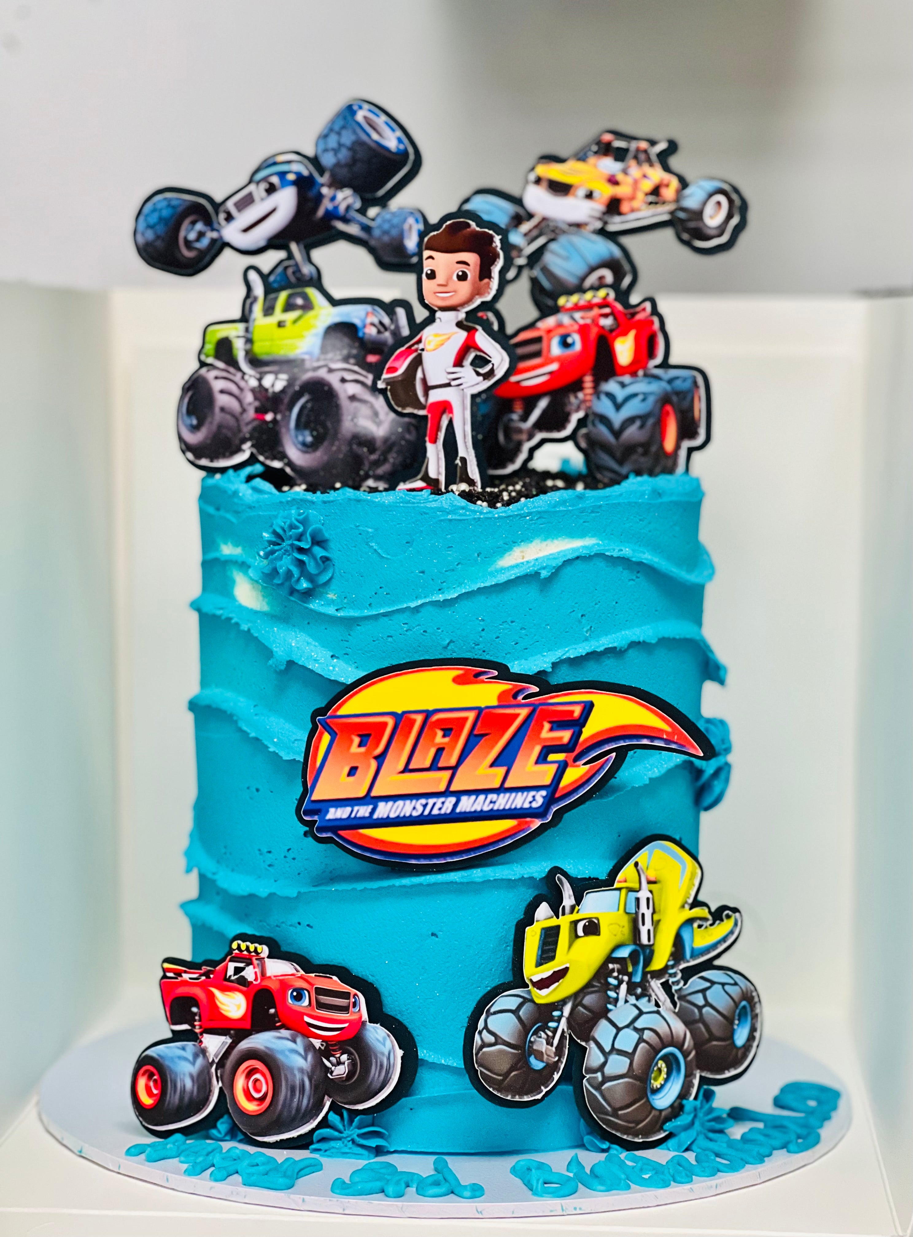 Blaze Monster Machine cake for Matthew's 4th Birthday. Cho… | Flickr